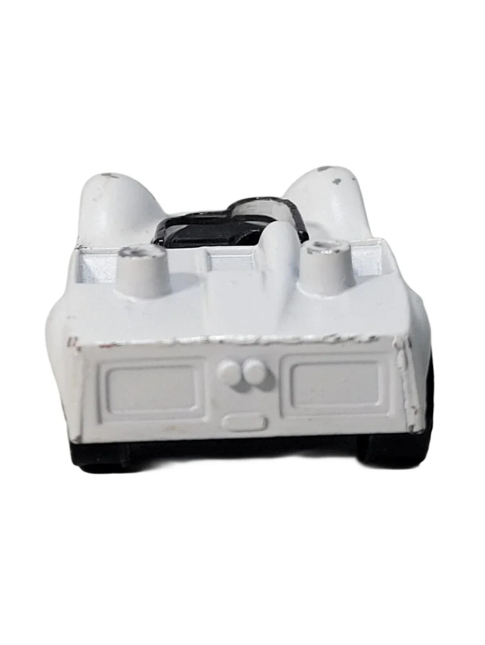 Hot Wheels Redline 1968 Chaparral 2G White w/Black Interior Good Tires NO Wing